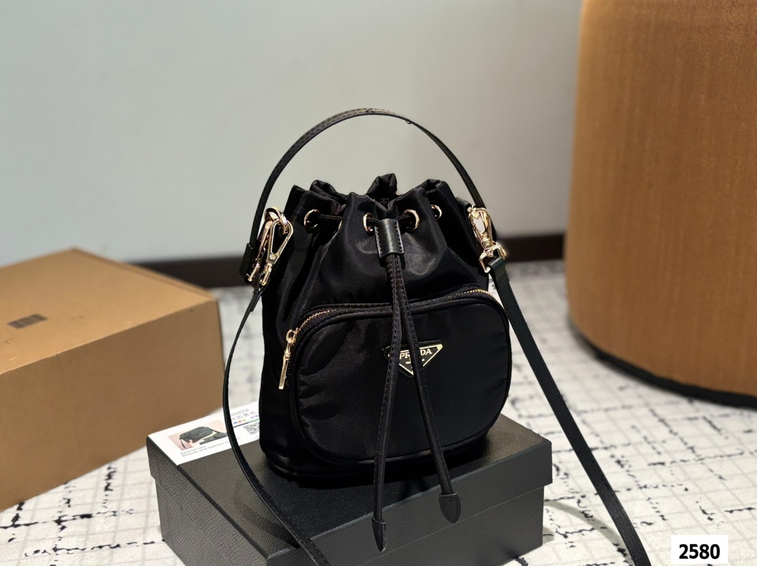 PRADA bag 83